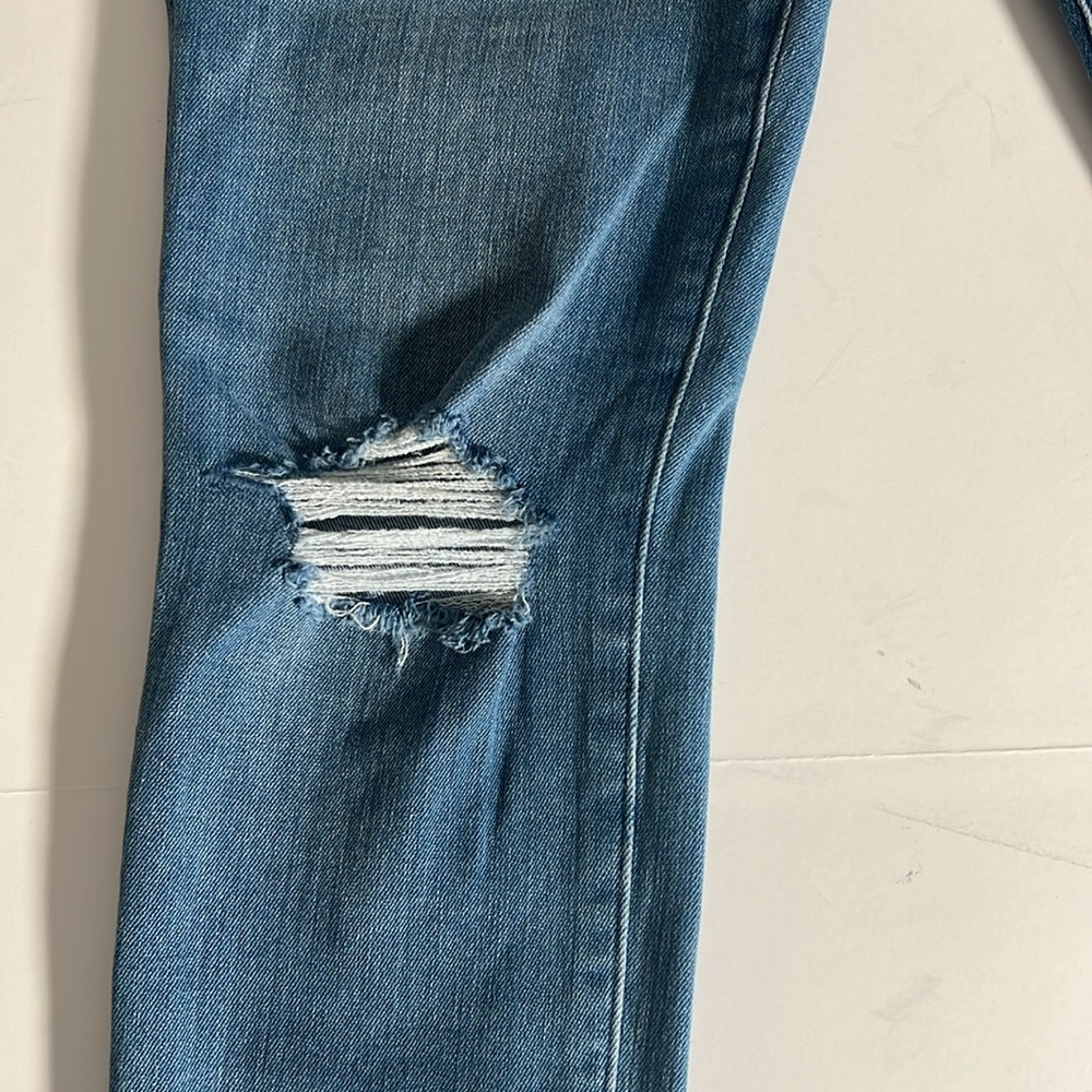 Express Cropped Distressed jeans - Picture 3 of 15